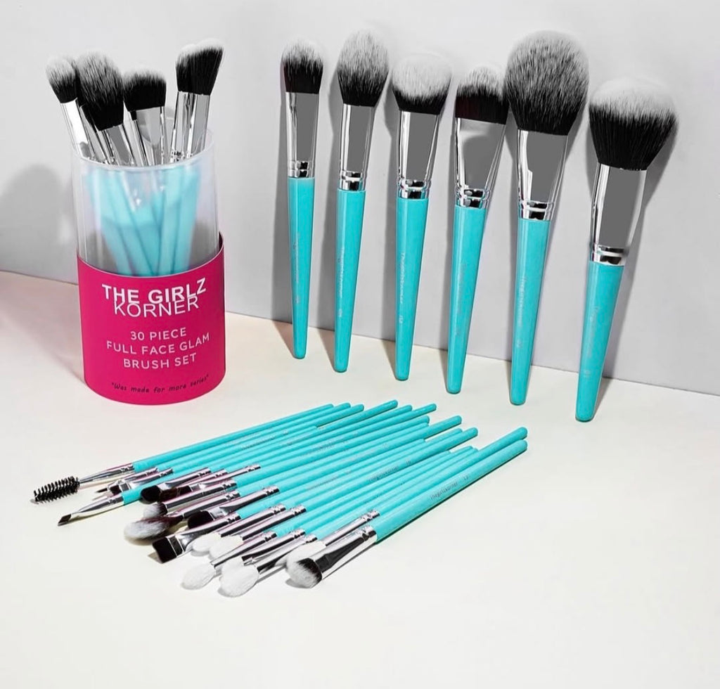 Girlzkorner 32 piece professional brush set