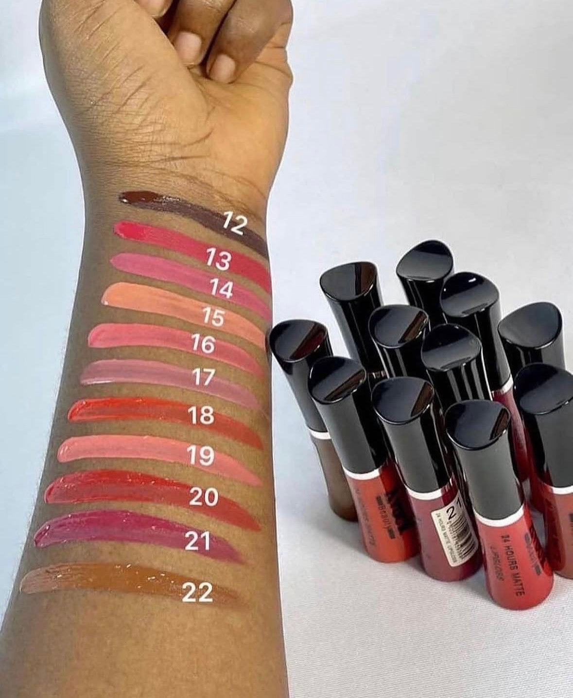 Avour Matte Lipgloss