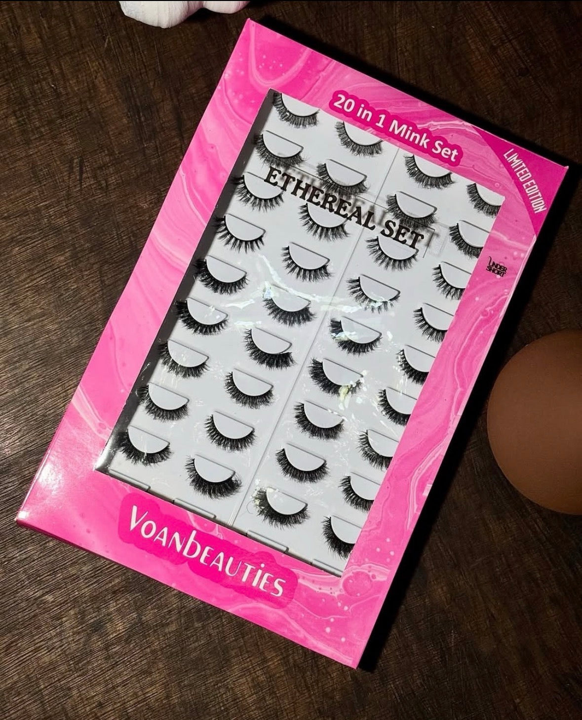 Voan Beauties 20in 1 Ethereal Lash set