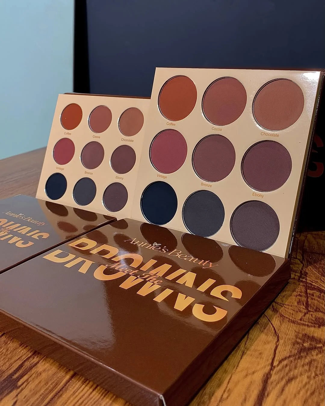 Annie’s Beauty MEET THE BROWNS 9 Colors Eyeshadow Palette